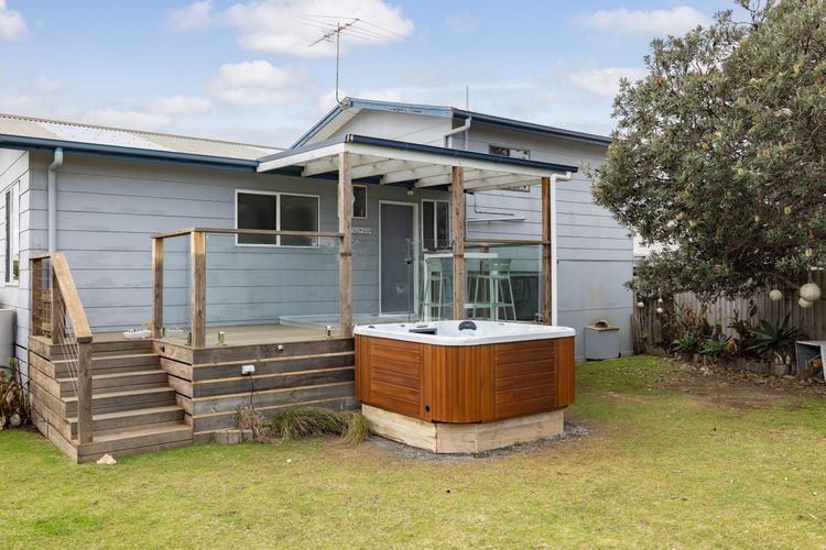 Good Vibes at Surf Beach