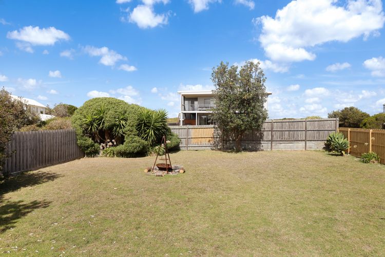 Good Vibes at Surf Beach