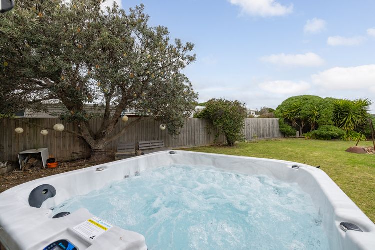 Good Vibes at Surf Beach