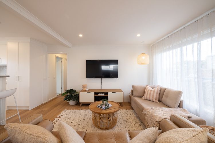 Seafoam Beach Retreat