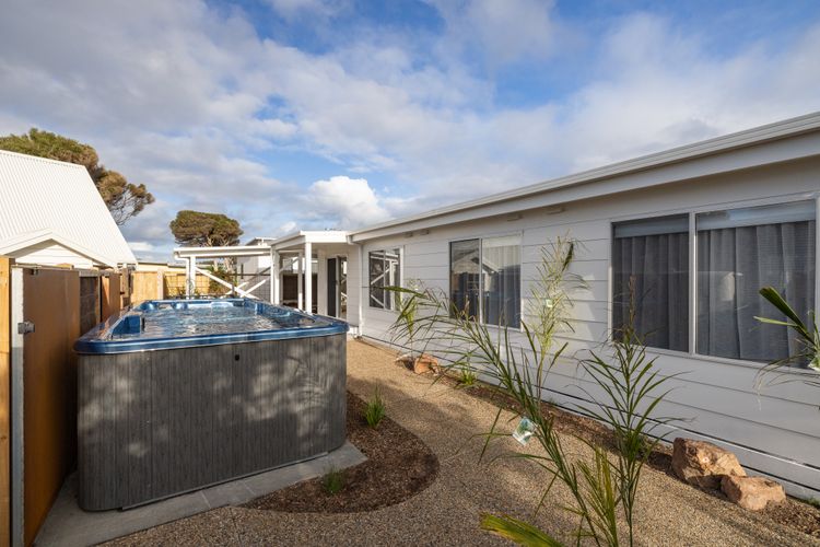 Phillip Island Hot Springs Retreat