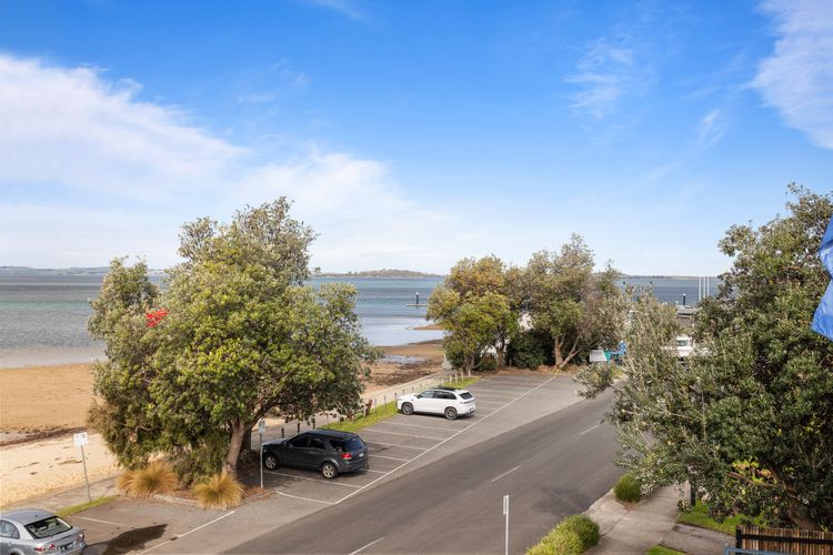 Rhyll Seaside Penthouse