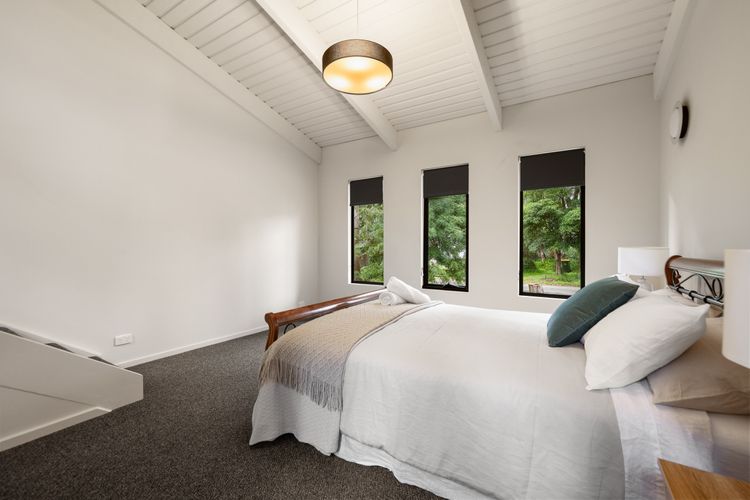 Banksia Waterfront Beachhouse