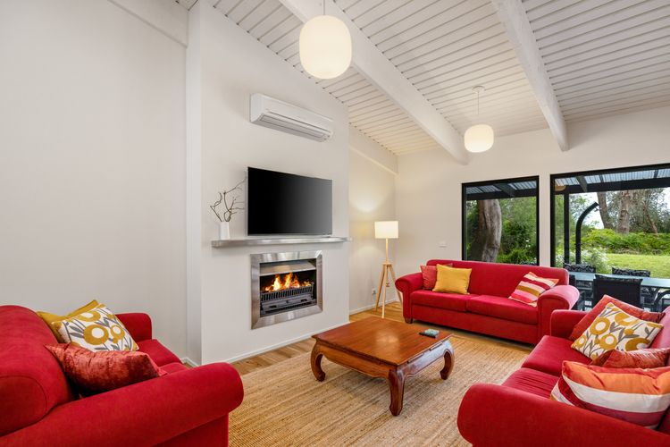 Banksia Waterfront Beachhouse