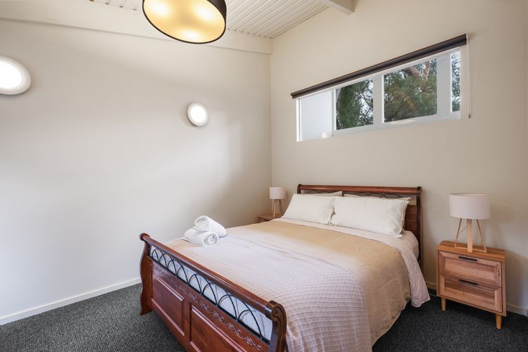 Banksia Waterfront Beachhouse