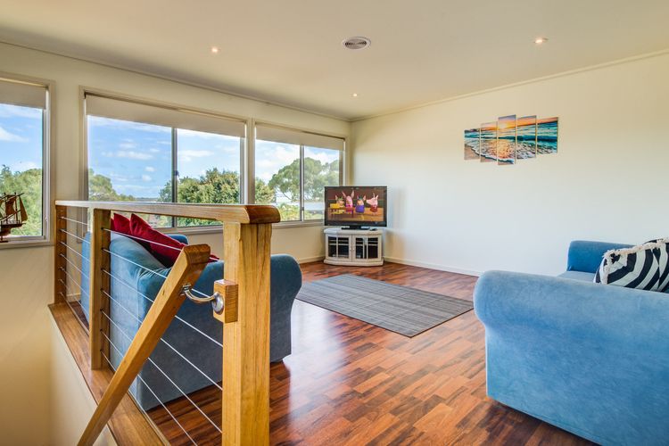 Cuttriss by the Beach