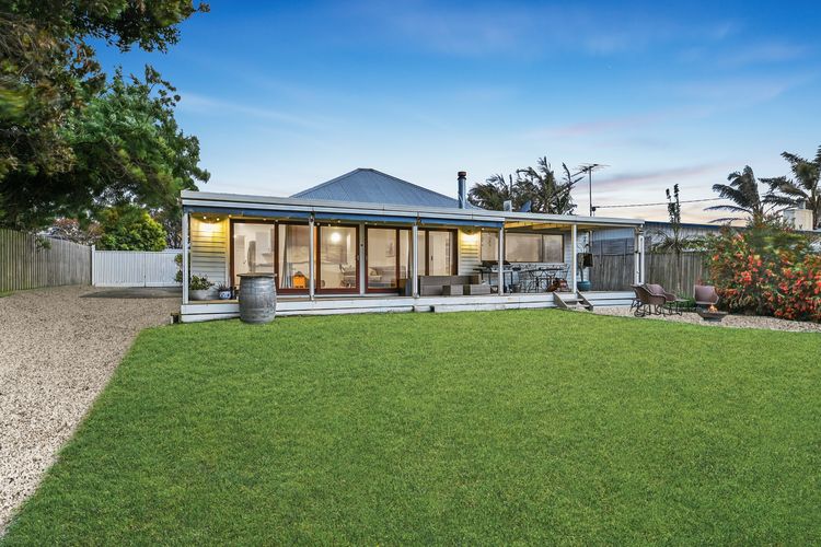 Foreshore Sunset Retreat