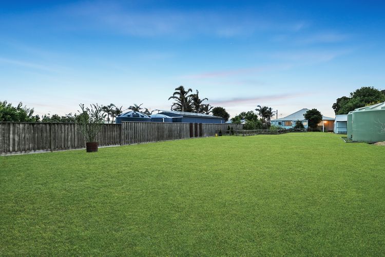 Foreshore Sunset Retreat