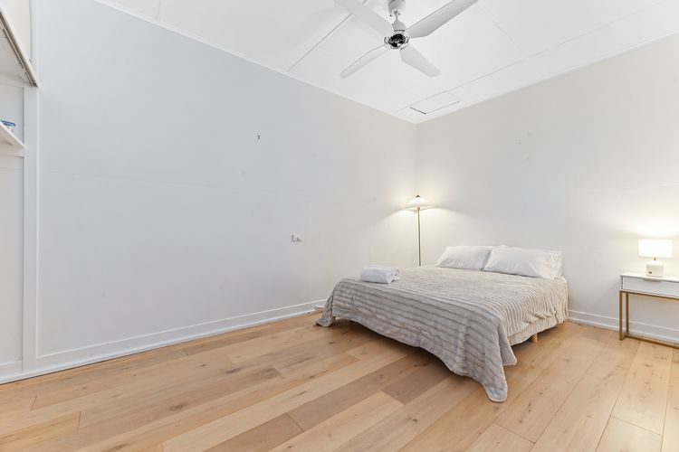 Foreshore Sunset Retreat