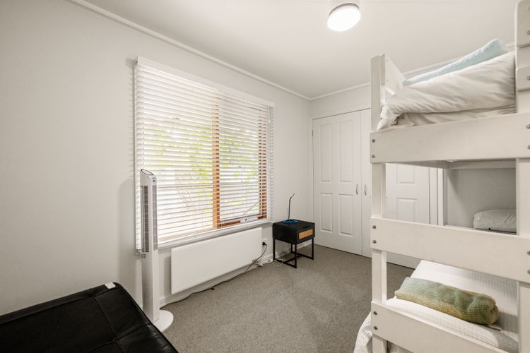 Beach House Silverleaves