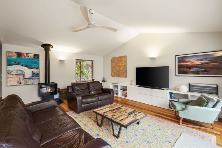 Beach House Silverleaves