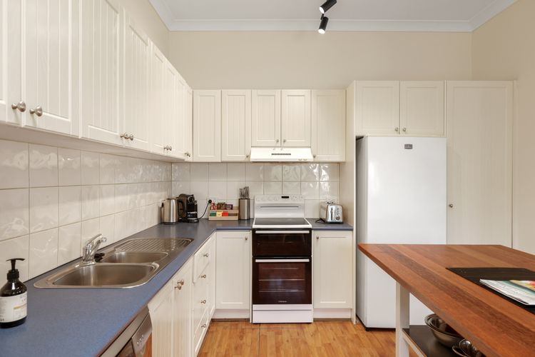 Surf Beach Remote Retreat