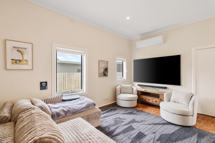 Surf Beach Remote Retreat