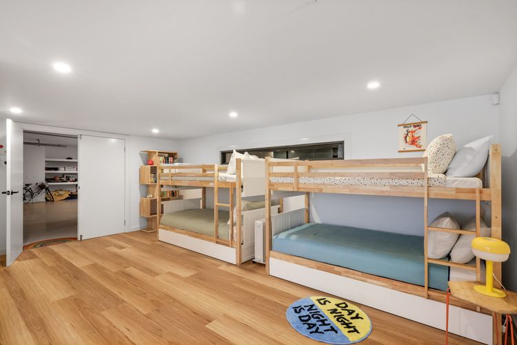 Surfers Rest