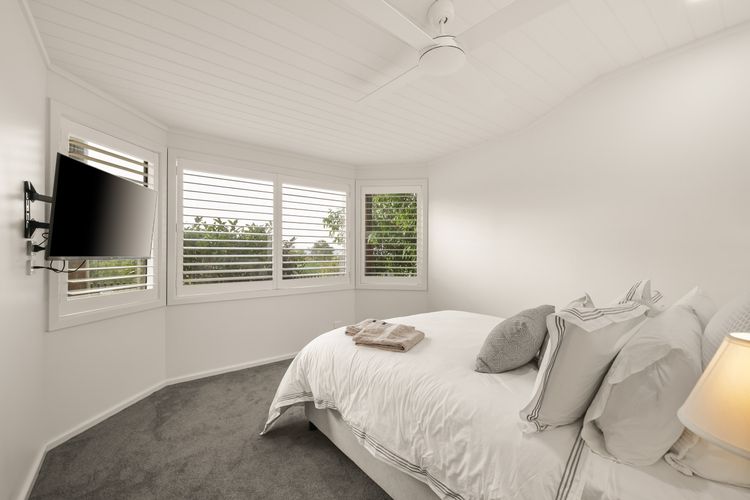 Seaview Bedroom 2