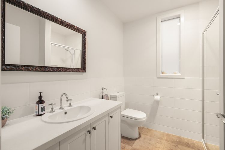 Seaview Bathroom