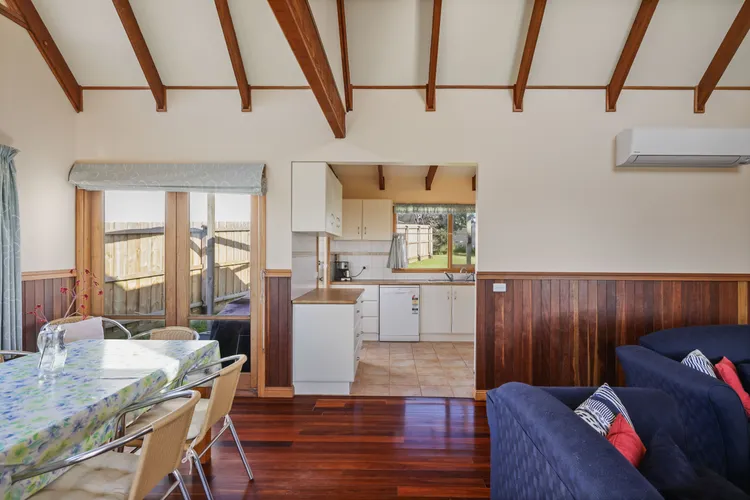 Swan Bay Cottage