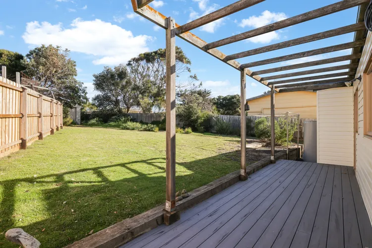 Swan Bay Cottage