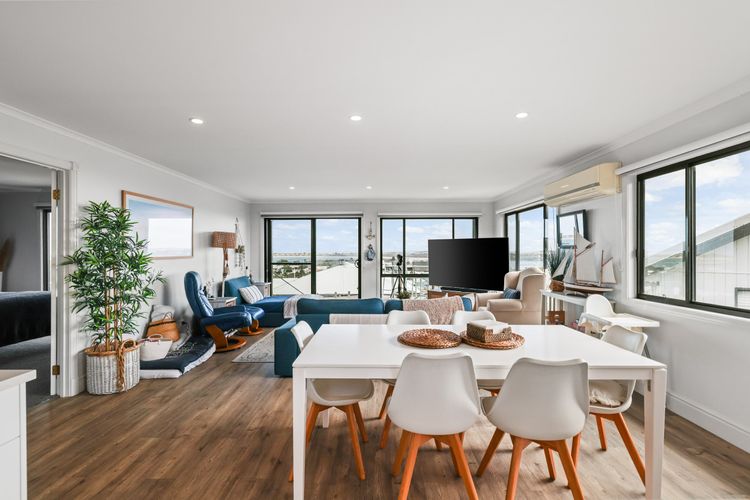 Panorama Bay Escape