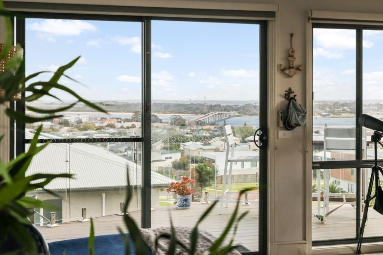 Panorama Bay Escape