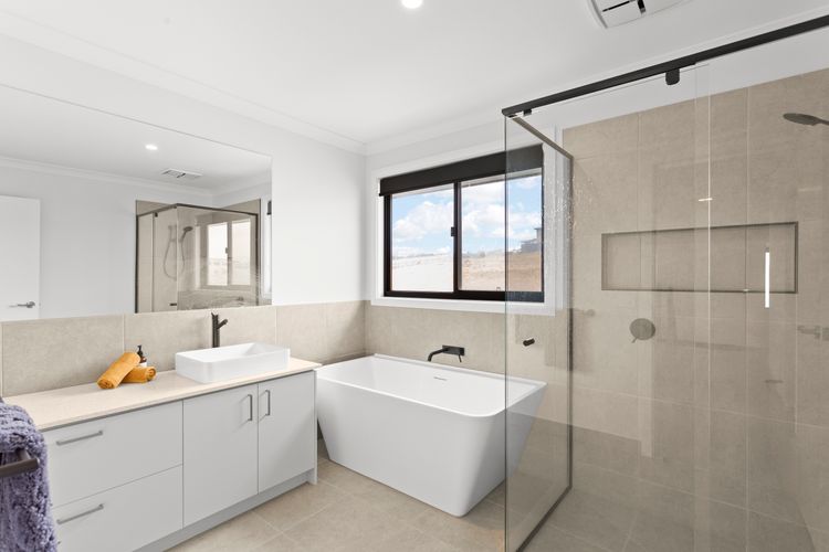 Norling Vista Coastal Retreat