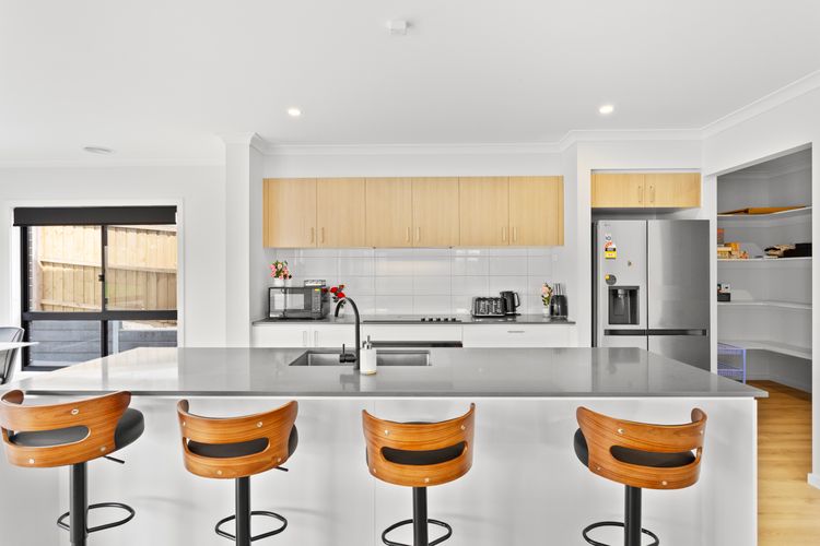 Norling Vista Coastal Retreat