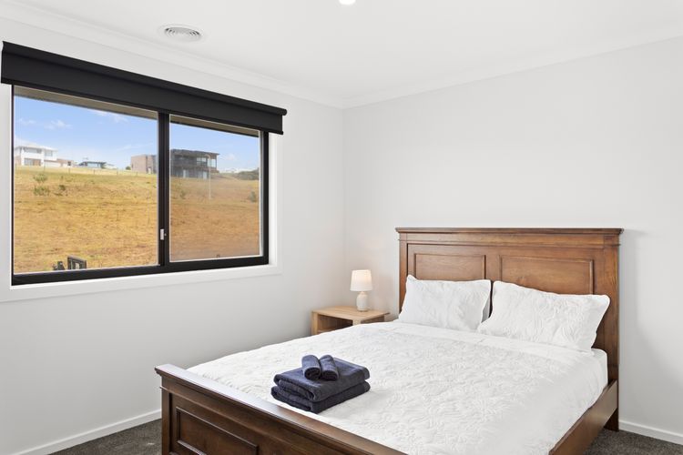Norling Vista Coastal Retreat