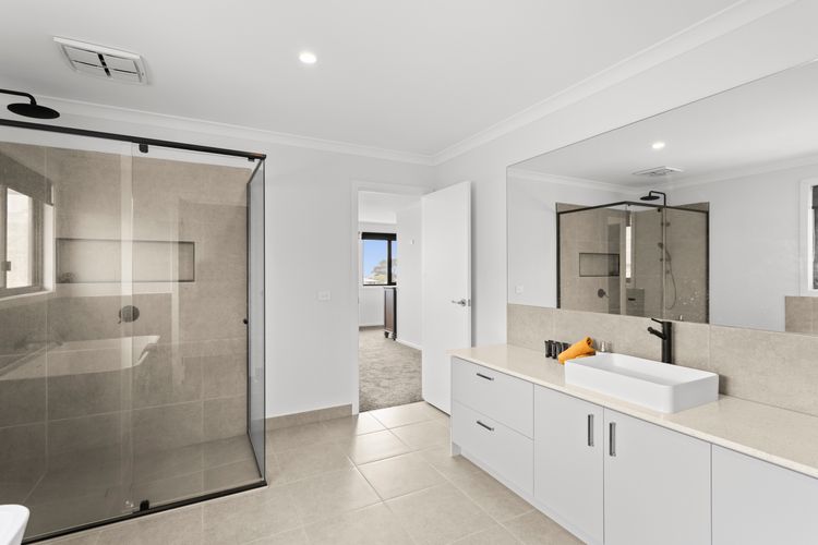 Norling Vista Coastal Retreat