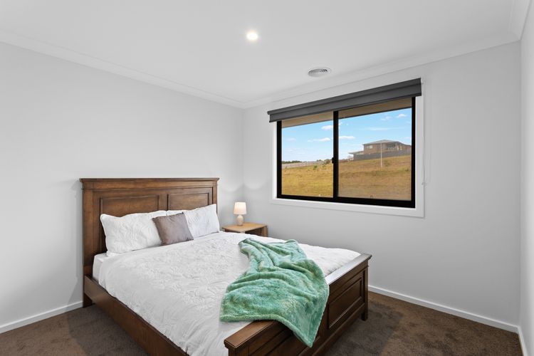 Norling Vista Coastal Retreat