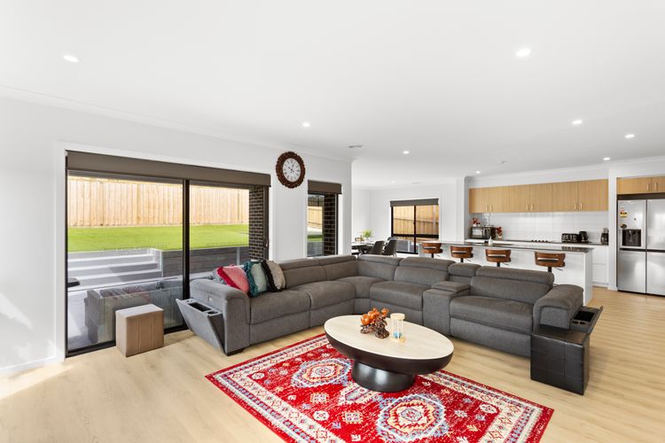 Norling Vista Coastal Retreat
