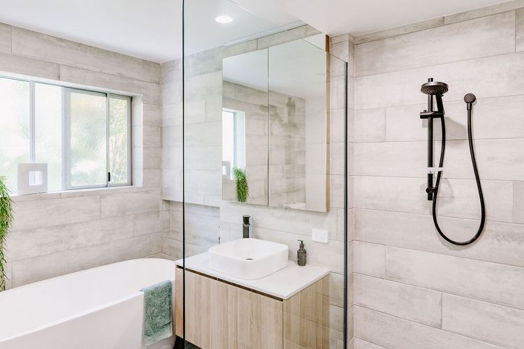 Florence – Castaways Beach