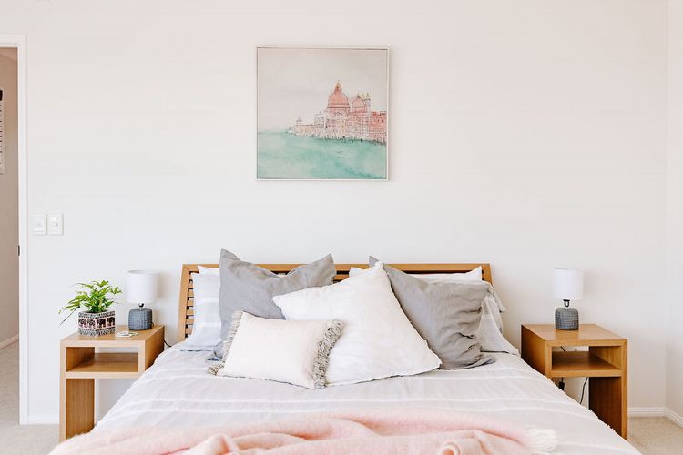 Florence – Castaways Beach