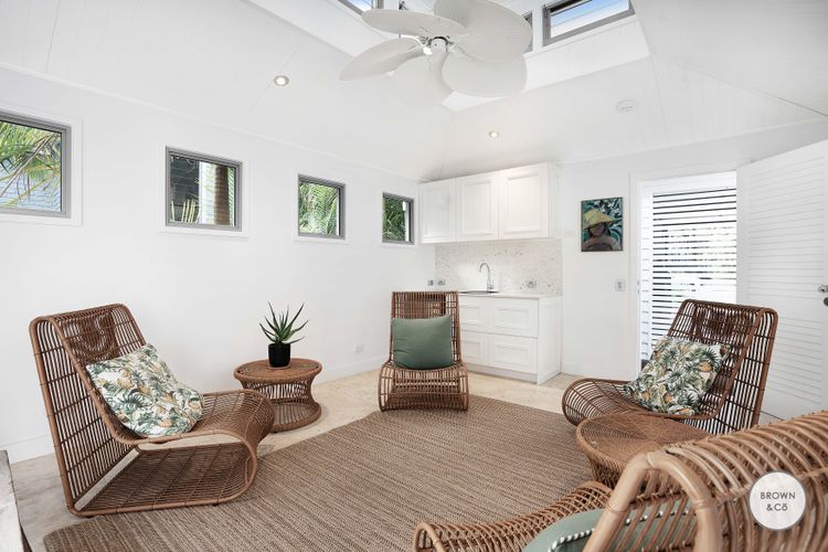 Eliza – Noosa Heads