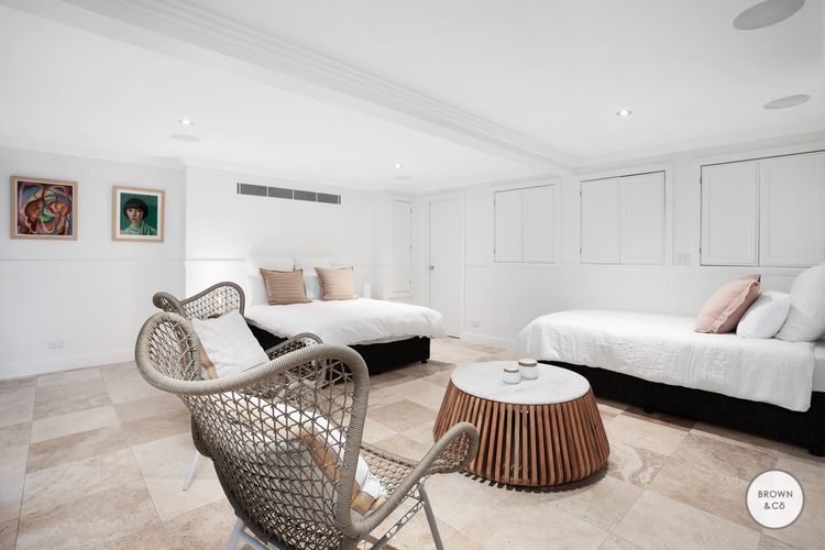 Eliza – Noosa Heads