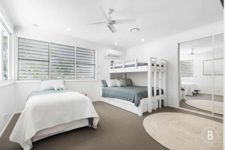 Lucy – Noosa – Noosaville