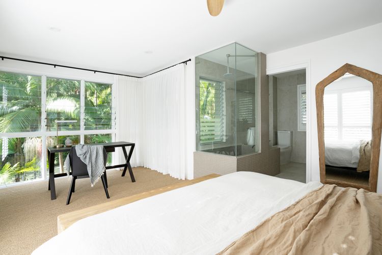 Luna – Little Cove