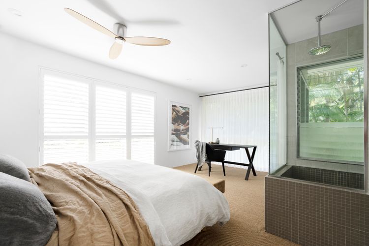 Luna – Little Cove