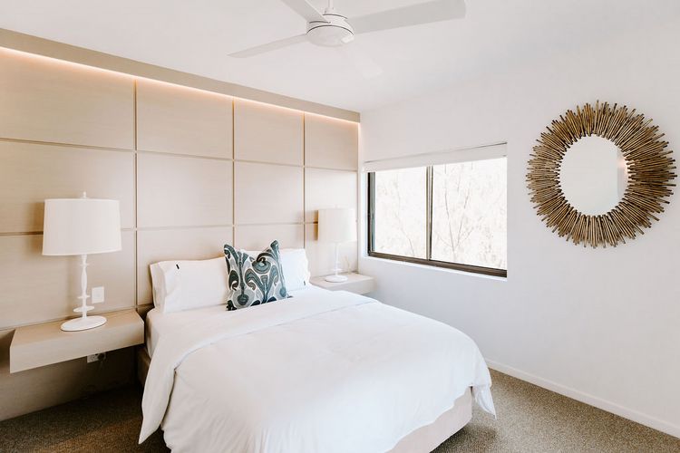 Mavis – Little Cove