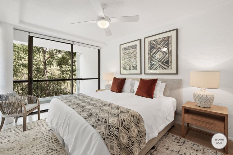 Peggy – Little Cove