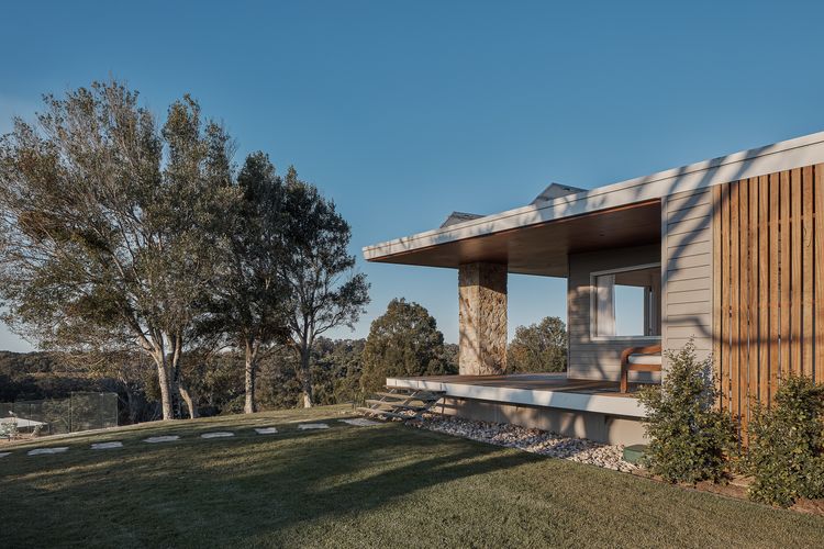 Betty – Black Mountain House