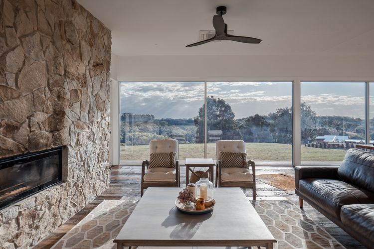 Betty – Black Mountain House