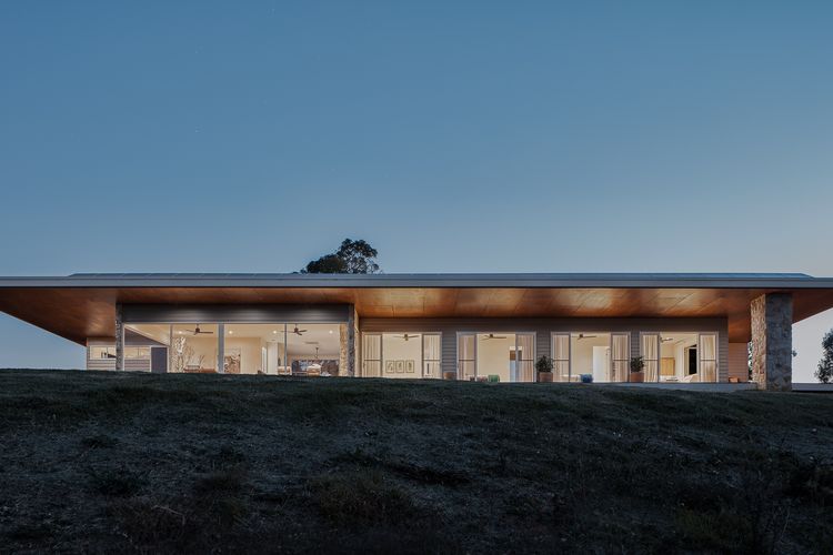 Betty – Black Mountain House