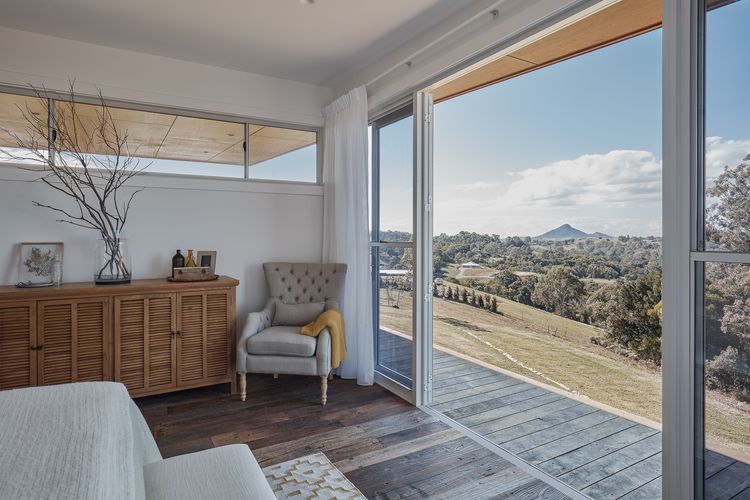 Betty – Black Mountain House