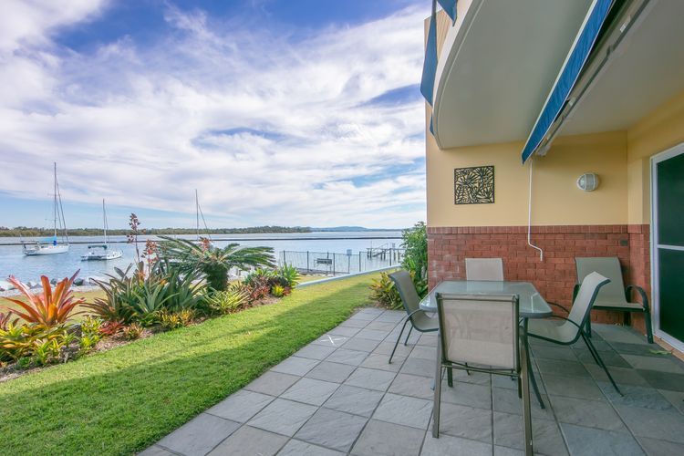 Riverview Apartment 2.2