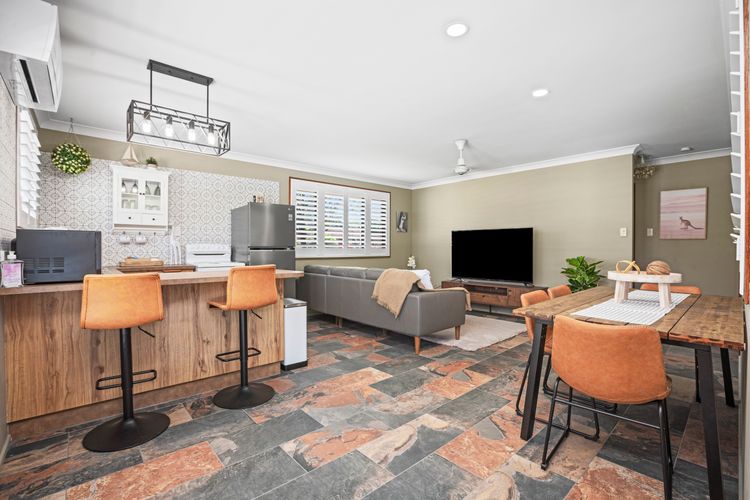 Akuli By The Sea – Unit 4