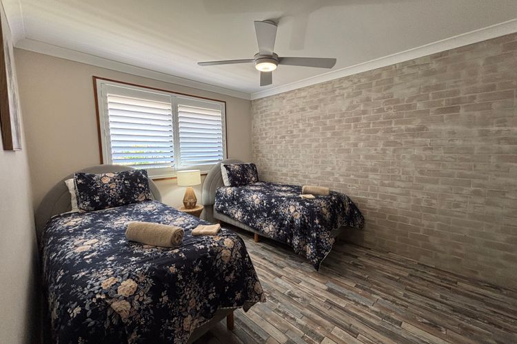 Akuli By The Sea – Unit 4