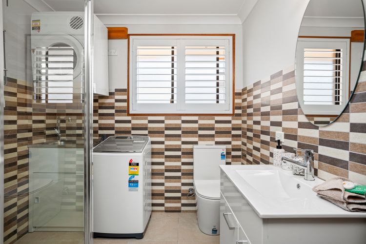 Akuli By The Sea – Unit 2