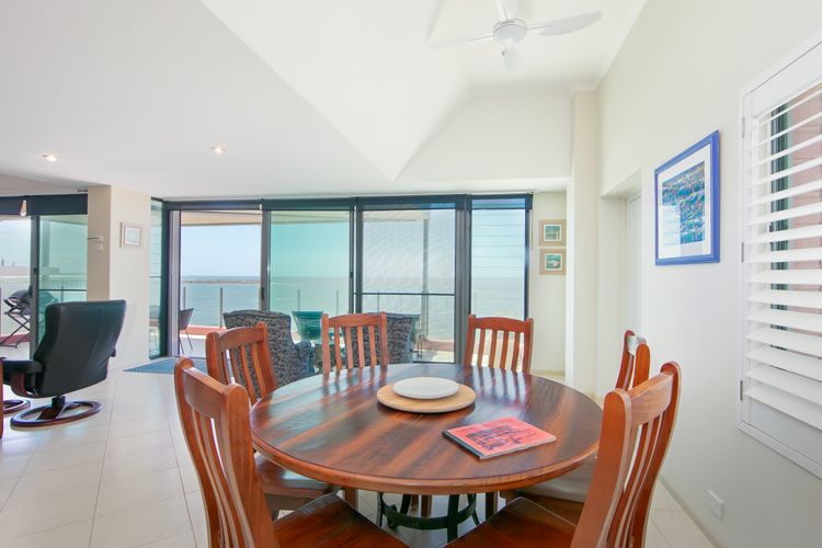 Shadows on Convent 2 – 4 bedrooms