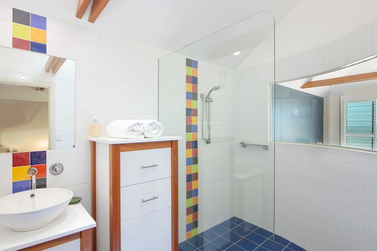 Shadows on Convent 2 – 4 bedrooms