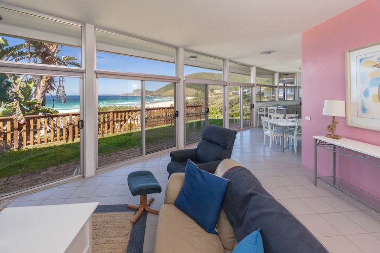 SeaCrest on Blueys Beach